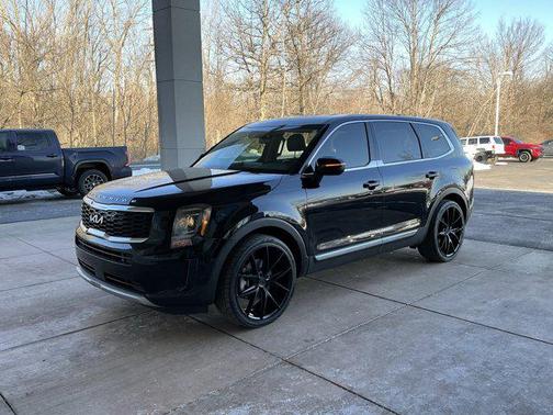2022 Kia Telluride LX