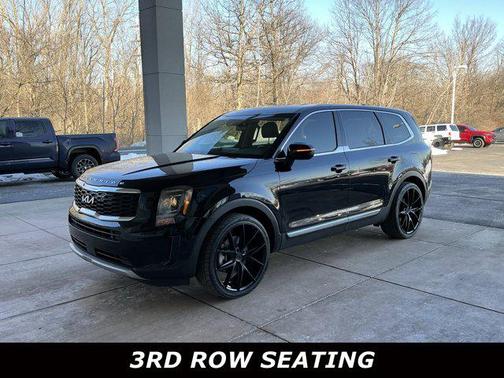 2022 Kia Telluride LX