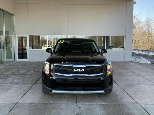 2022 Kia Telluride LX
