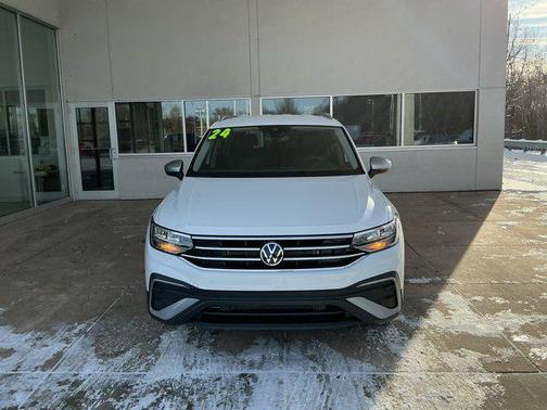 2024 Volkswagen Tiguan 2.0T Wolfsburg Edition