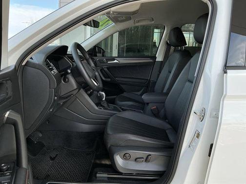 2024 Volkswagen Tiguan 2.0T Wolfsburg Edition