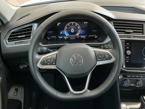 2024 Volkswagen Tiguan 2.0T Wolfsburg Edition