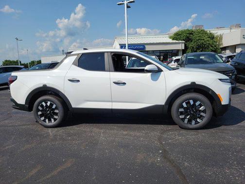 2025 Hyundai SANTA CRUZ SE