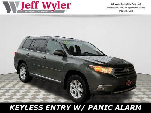 2013 Toyota Highlander SE
