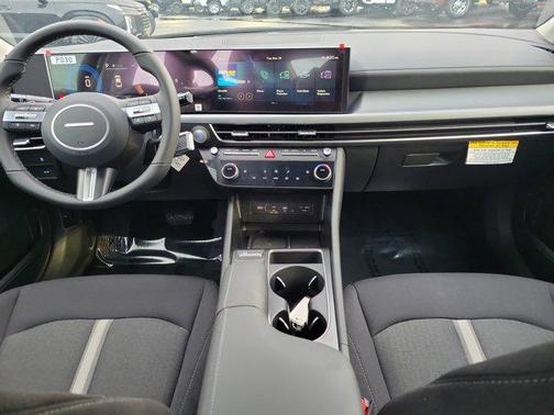 2026 Hyundai SONATA SEL