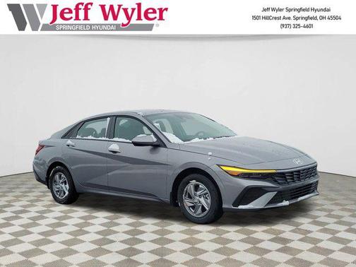 2026 Hyundai ELANTRA SE