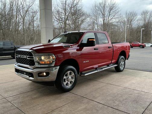 2024 RAM 2500 Big Horn Crew Cab 4x4 6'4' Box