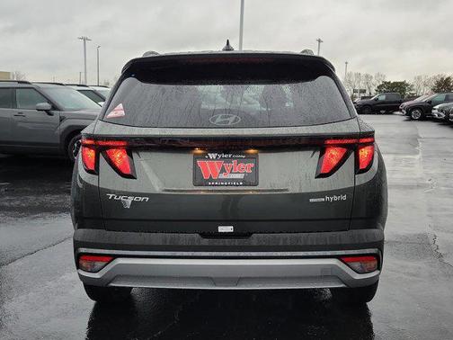 2026 Hyundai TUCSON Hybrid SEL