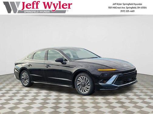 2026 Hyundai SONATA Hybrid SE