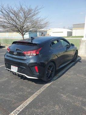 2020 Hyundai Veloster Base