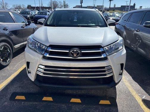 2017 Toyota Highlander Limited