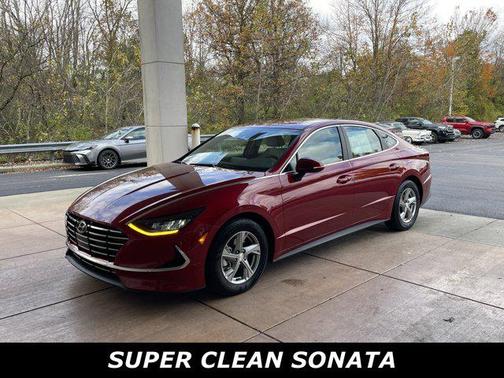 2023 Hyundai SONATA SE