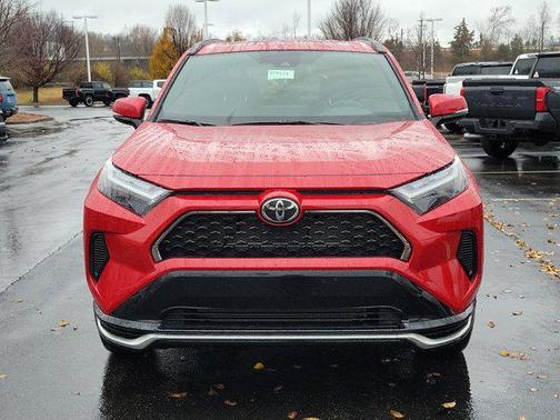 2025 Toyota RAV4 Hybrid SE