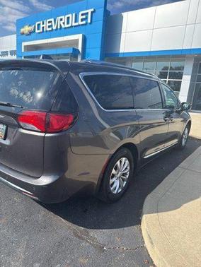2018 Chrysler Pacifica Touring-L