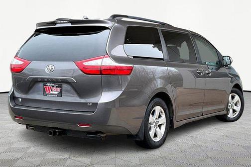 Predawn Gray Mica 2019 Toyota Sienna LE