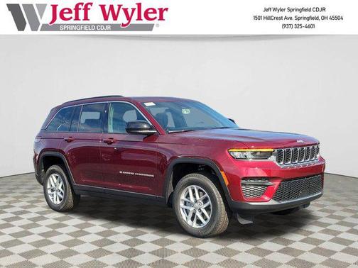 2025 Jeep Grand Cherokee Laredo