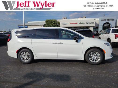 2026 Chrysler Pacifica L