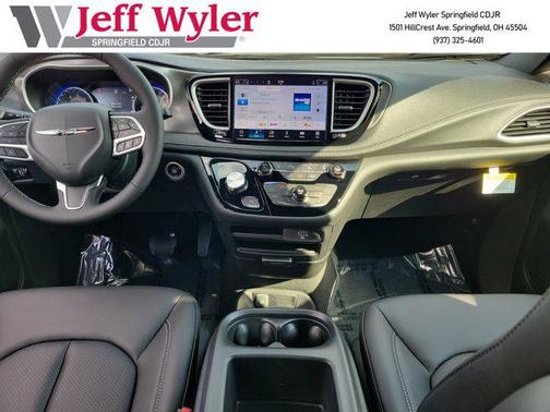 2026 Chrysler Pacifica L
