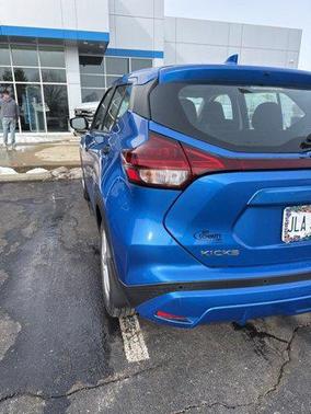 2021 Nissan Kicks S