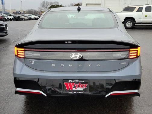 2026 Hyundai SONATA SEL