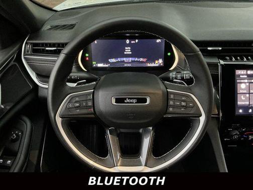 2022 Jeep Grand Cherokee L Altitude