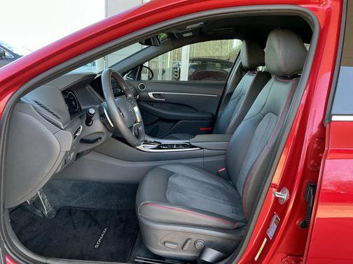 2021 Hyundai SONATA SEL Plus