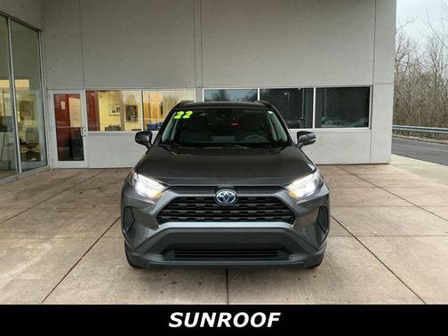 2022 Toyota RAV4 Hybrid XLE