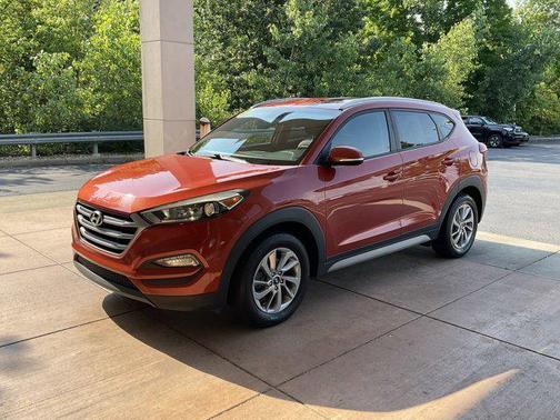 2017 Hyundai TUCSON SE Plus