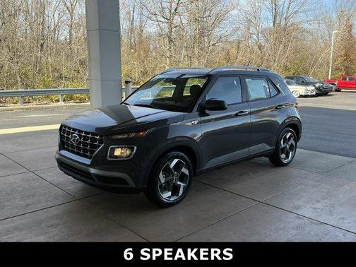 2023 Hyundai VENUE SEL
