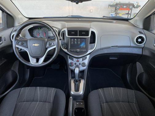 2017 Chevrolet Sonic LT