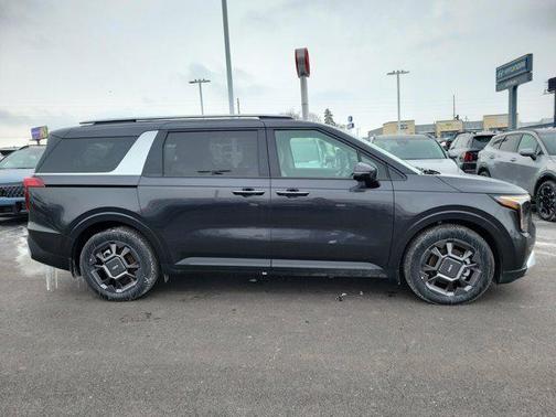 Panthera Metal 2026 Kia Carnival Hybrid EX