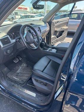 2021 Volkswagen Atlas 3.6L SE w/Technology