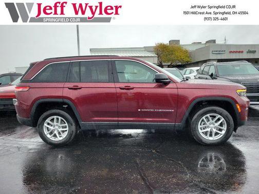 2025 Jeep Grand Cherokee Laredo