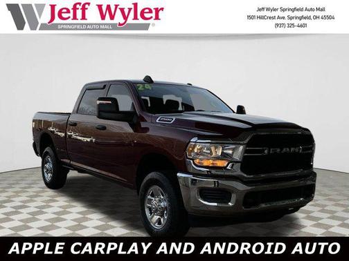 2024 RAM 2500 Tradesman Crew Cab 4x4 6'4' Box