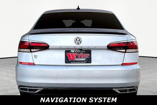 Reflex Silver Metallic 2021 Volkswagen Passat 2.0T R-Line