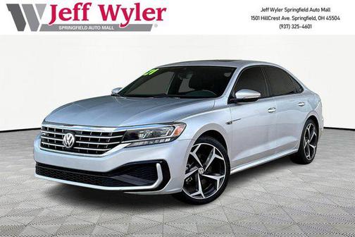 Reflex Silver Metallic 2021 Volkswagen Passat 2.0T R-Line