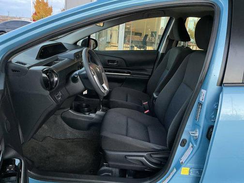 2015 Toyota Prius c Four