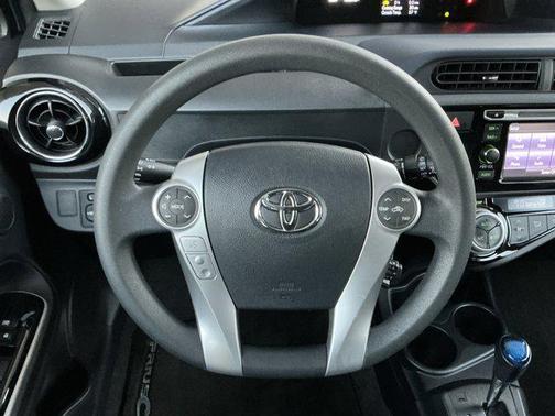 2015 Toyota Prius c Four