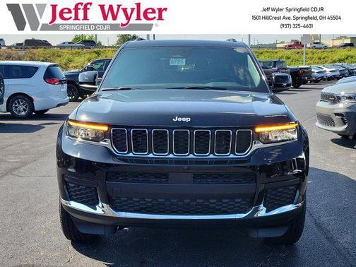 2025 Jeep Grand Cherokee L Laredo