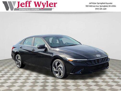 2025 Hyundai ELANTRA Limited