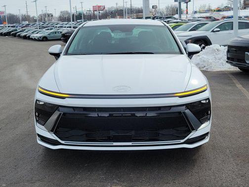 2026 Hyundai SONATA SEL