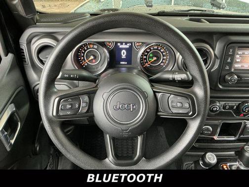 Black Clearcoat 2021 Jeep Gladiator Sport