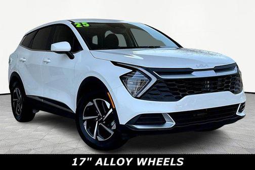 Snow White Pearl 2025 Kia Sportage Hybrid LX