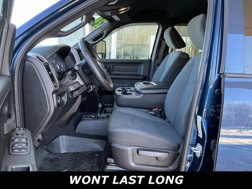 2024 RAM 2500 Tradesman Crew Cab 4x4 6'4' Box