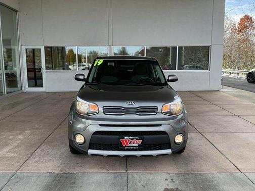 2019 Kia Soul +