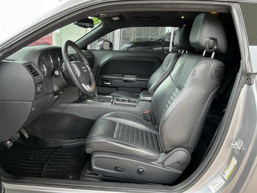 2014 Dodge Challenger R/T