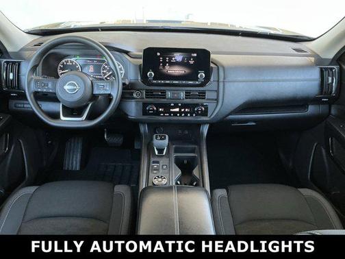 2024 Nissan Pathfinder S 4WD