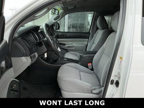 2015 Toyota Tacoma Base