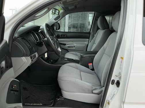 2015 Toyota Tacoma Base