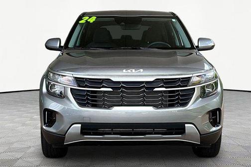 Steel Gray 2025 Kia Seltos LX